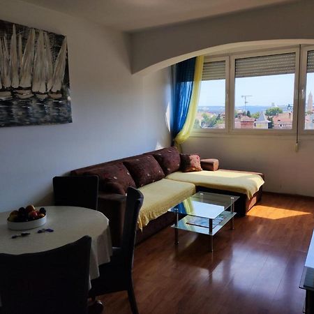 Apartman Lara Apartment Сплит Екстериор снимка