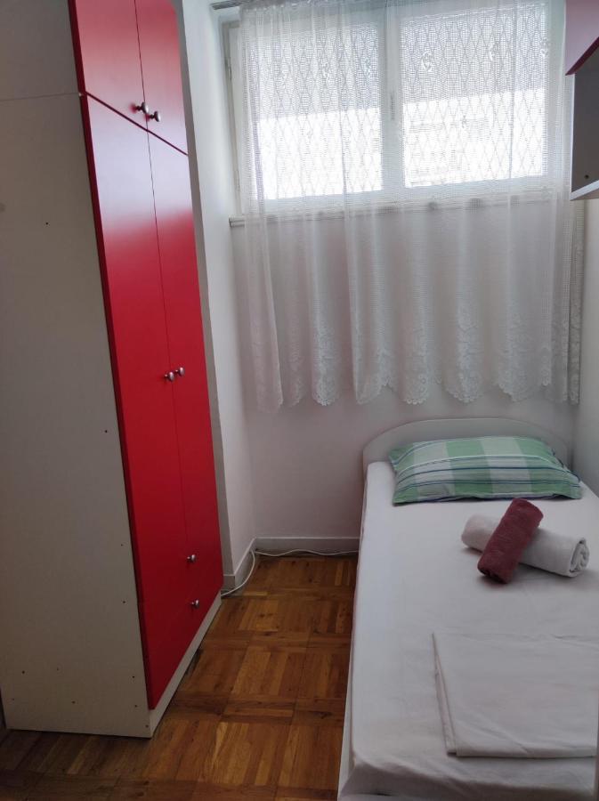 Apartman Lara Apartment Сплит Екстериор снимка